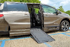 3 Maintenance Tips for Wheelchair Accessible Vehicles - Soderholm Bus