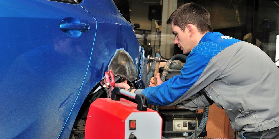 5 Tips For Getting The Best Auto Body Repair Estimate Reffitts
