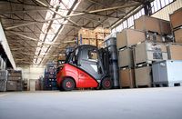 Forklift-Service-and-Repair