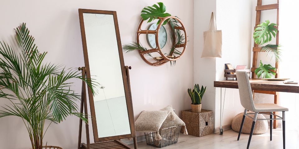 Do's and Don'ts of Decorating With Mirrors - Rochester Auto Glass