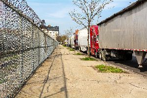 Chain link fences used for commercial properties