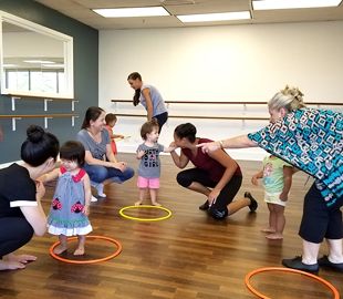 Honolulu dance class