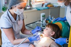 pediatric dentist Avon, OH