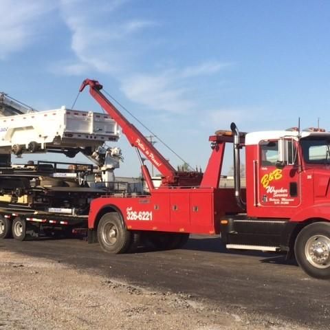 B&B Wrecker Service In Bolivar, MO | Connect2Local