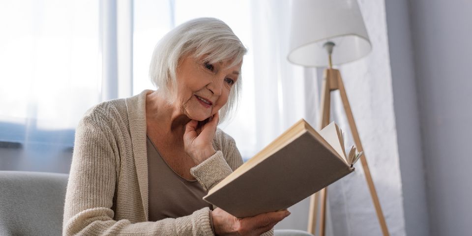 3 Benefits Of Reading For Seniors - Longhorn Village