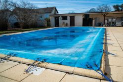 swimming pool cover
