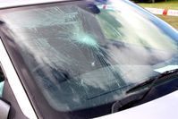 auto glass replacement 
