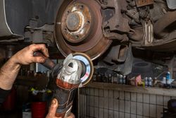 Should You Have Your Brake Rotors Resurfaced or Replaced? - Brown's
