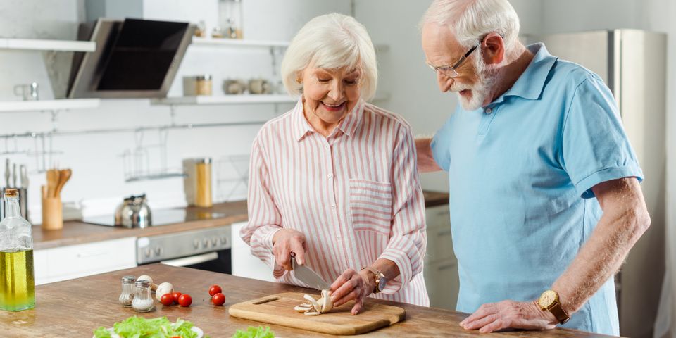 Tips To Help Seniors Eat Healthy Visiting Angels Of Northeastern