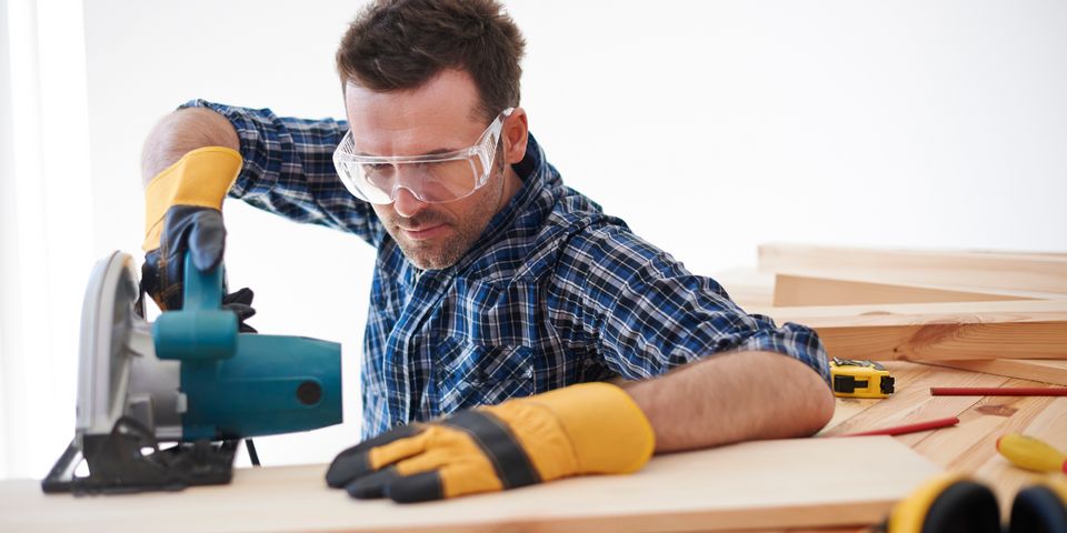 4 Power Tools Homeowners Typically Need To Rent For Projects 