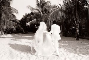 Karen Wise - Destination Wedding Photographer