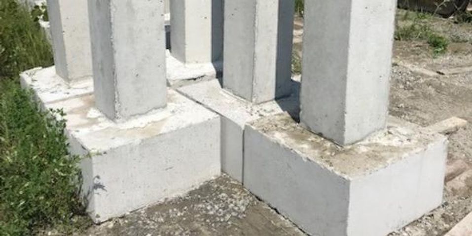concrete pier block